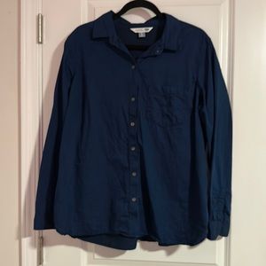 Old Navy Button Down Size XL Dark Blue Chambray